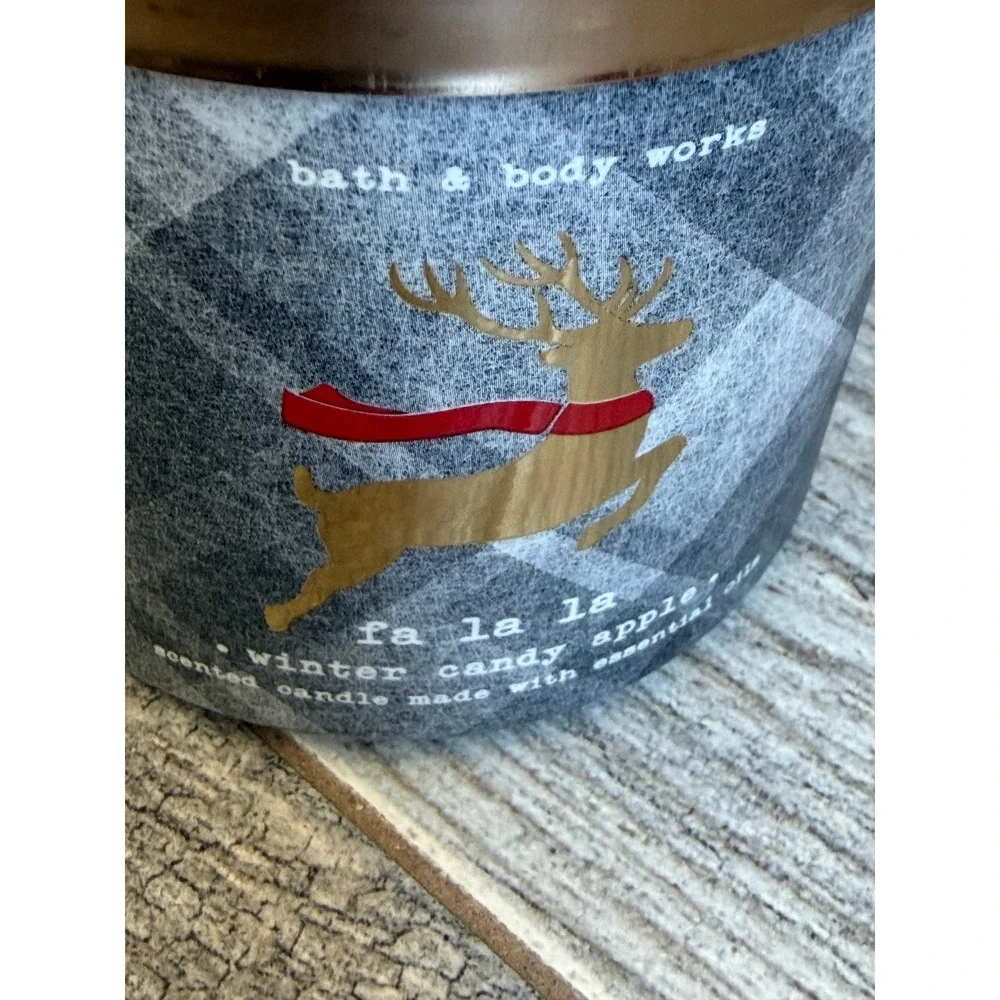 Bath & Body‎ Works Winter Candy Apple Candle 14.5 oz Reindeer Holiday 3 Wick NWT